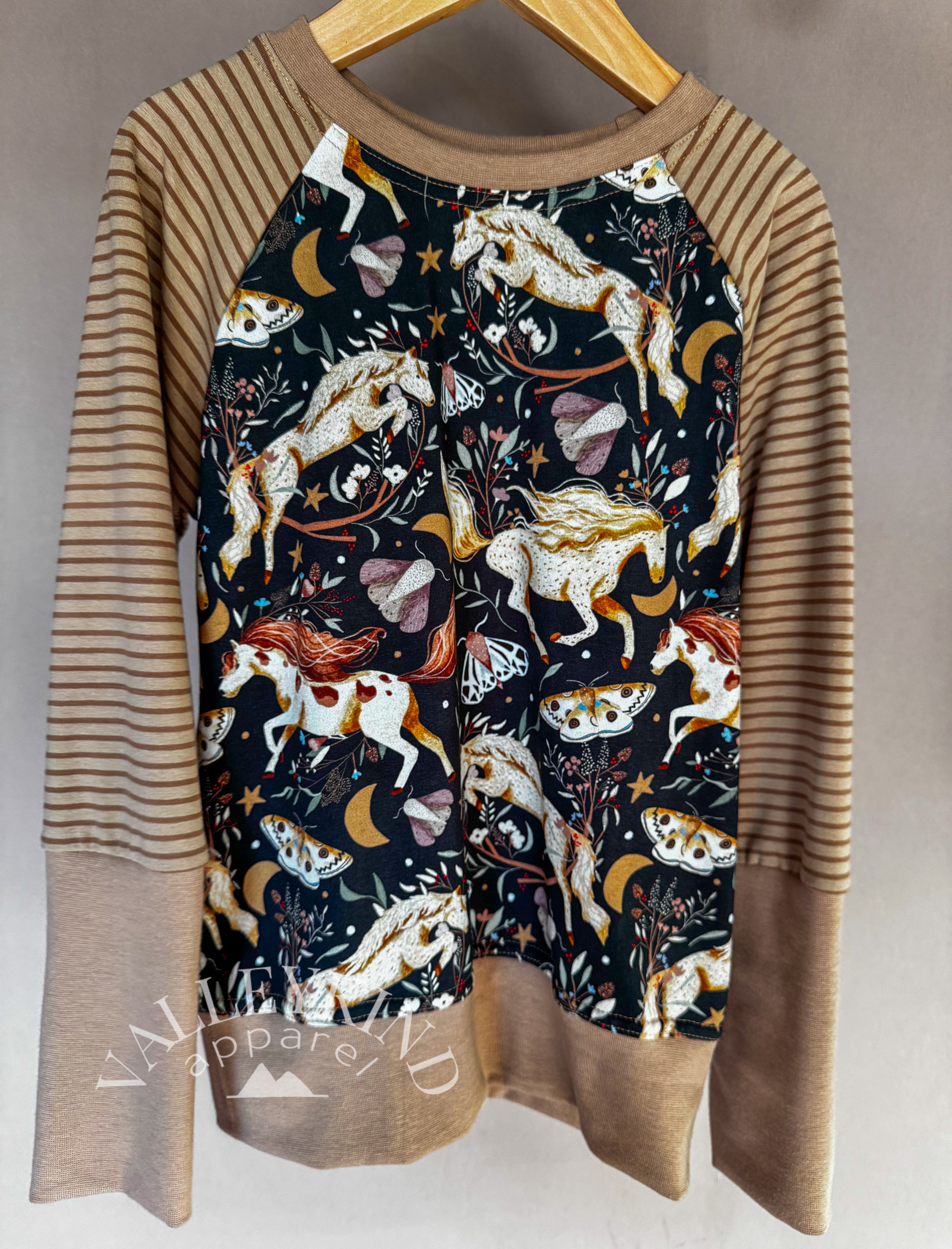 Grow with Me Night Horses Raglan 6Y-9Y